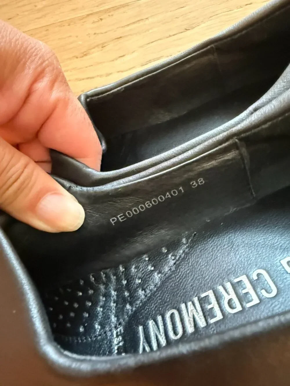 Opening Ceremony Leather Platform Slip ons - Size EU 38 - black